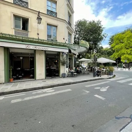 Le Marais Gallery -unique And Elegant Center