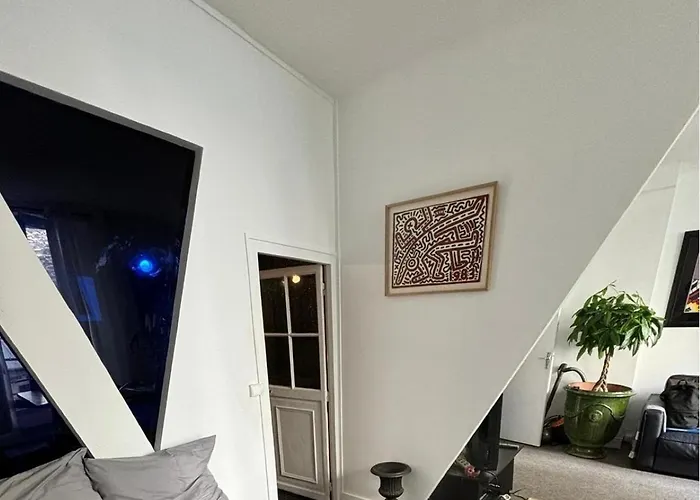 Archives Gallery -unique And Elegant Center Apartment